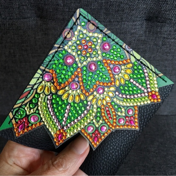 Diamond Art Lotus Flower Corner Bookmark, Colorful, Sparkly (GREEN/ORANGE) - Picture 6 of 17